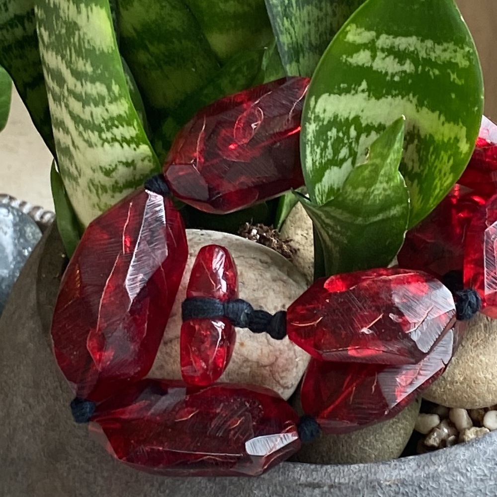 Gerda Lynggaard Vintage red stone necklace